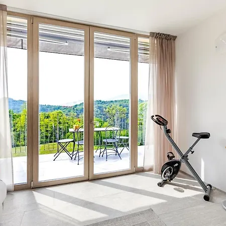Vakantiehuis 360 Casa Panoramica Immersa Nel 150 Mq *